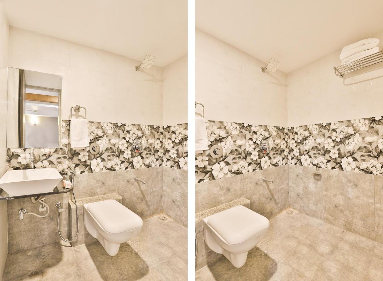 Oyo 10962 Hotel Om Balaji Naroda Екстериор снимка