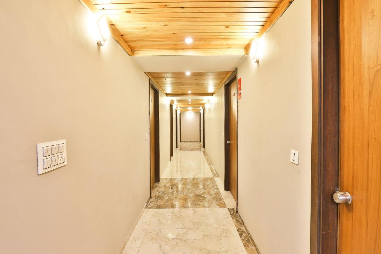 Oyo 10962 Hotel Om Balaji Naroda Екстериор снимка